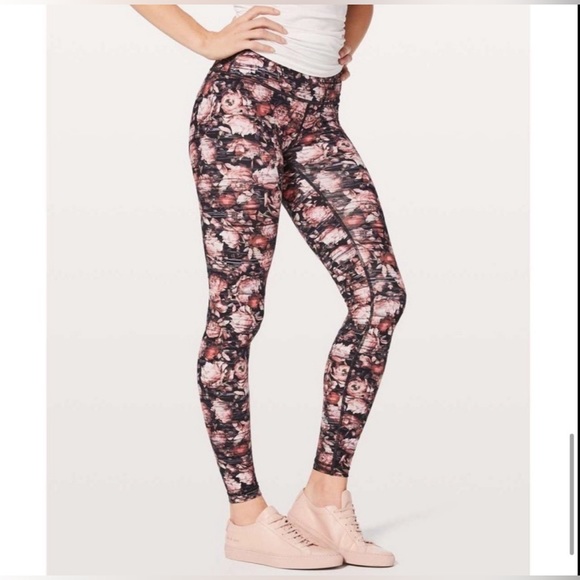 Lululemon full length leggings in pink peony pattern size 10 - Picture 4 of 8